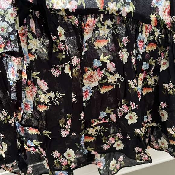 Zara sheer flowy black floral tunic - Picture 4 of 5